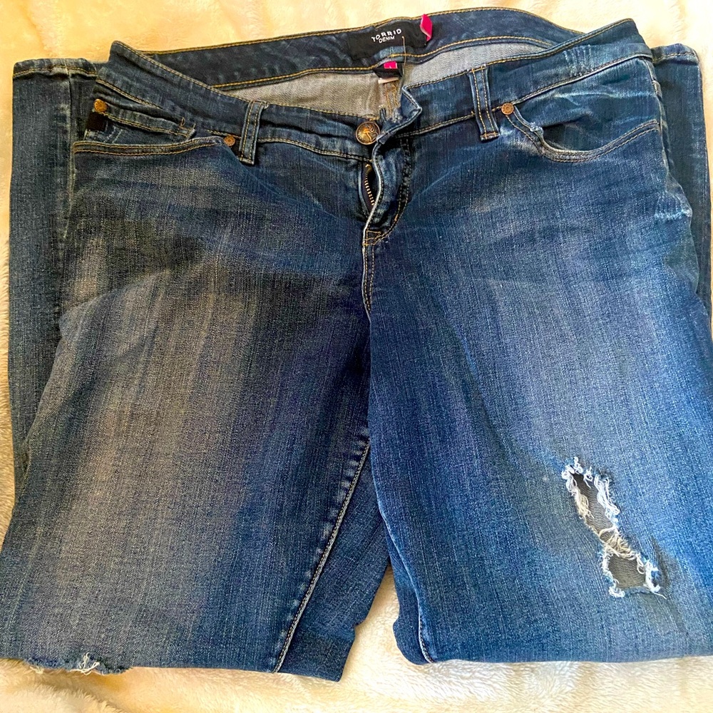 🌸Torrid Jeans size 16